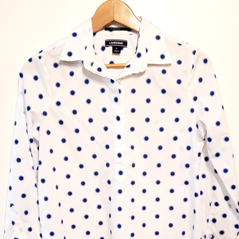 LANDS’ END No Iron Button Front Shirt Cotton Button Tunic Top Women’s size 2